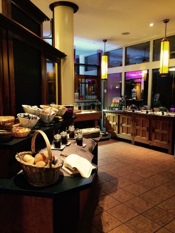 Domizil Alte Post Hotel Puttlingen Ngoại thất bức ảnh